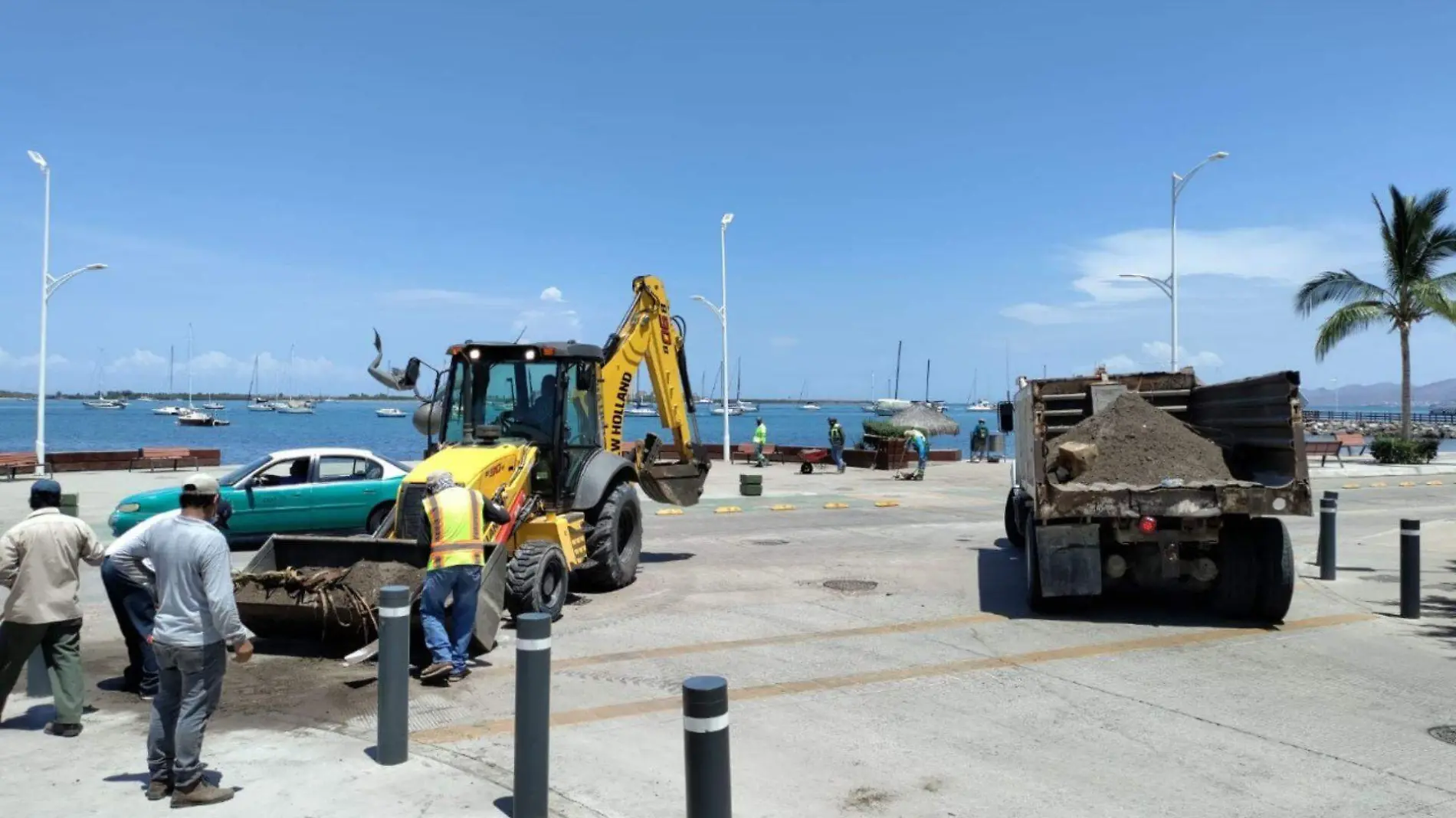 Limpieza malecón La Paz